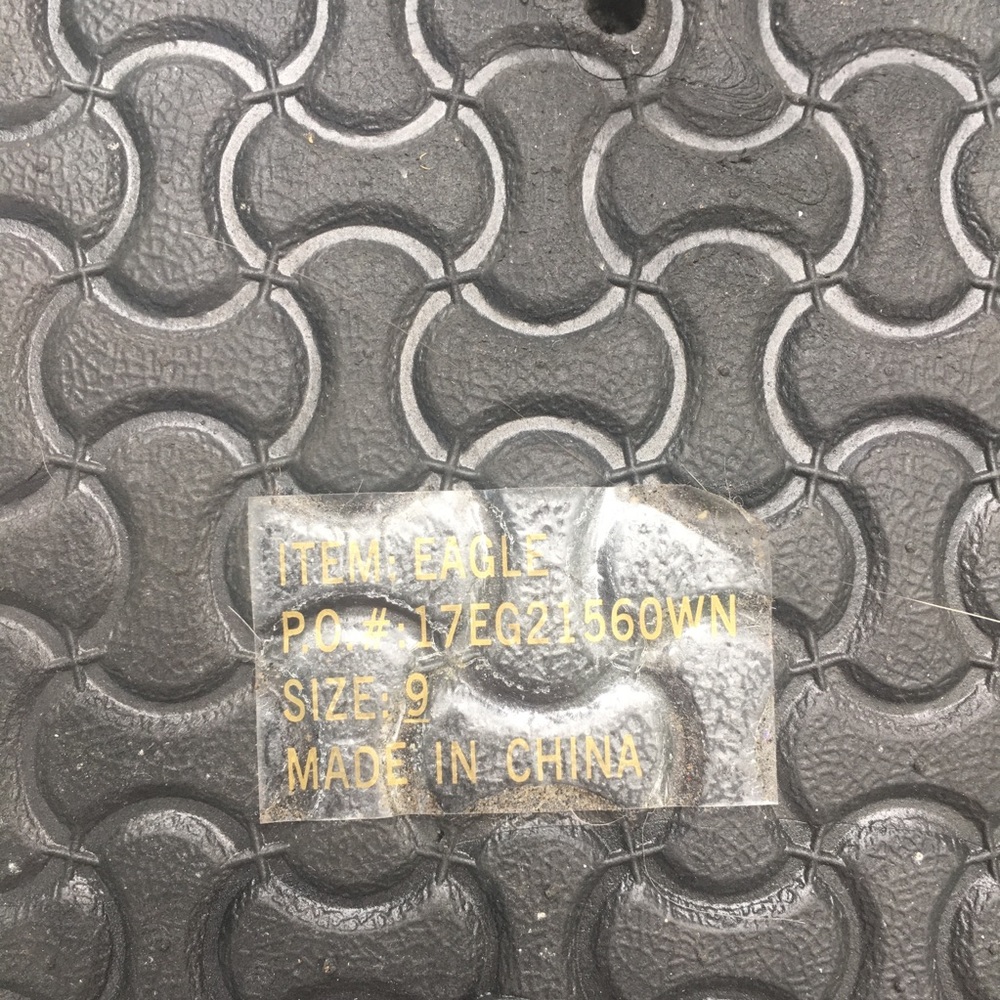 NWOT Kali Eagle Sandals Black Size 9 - Picture 5 of 5
